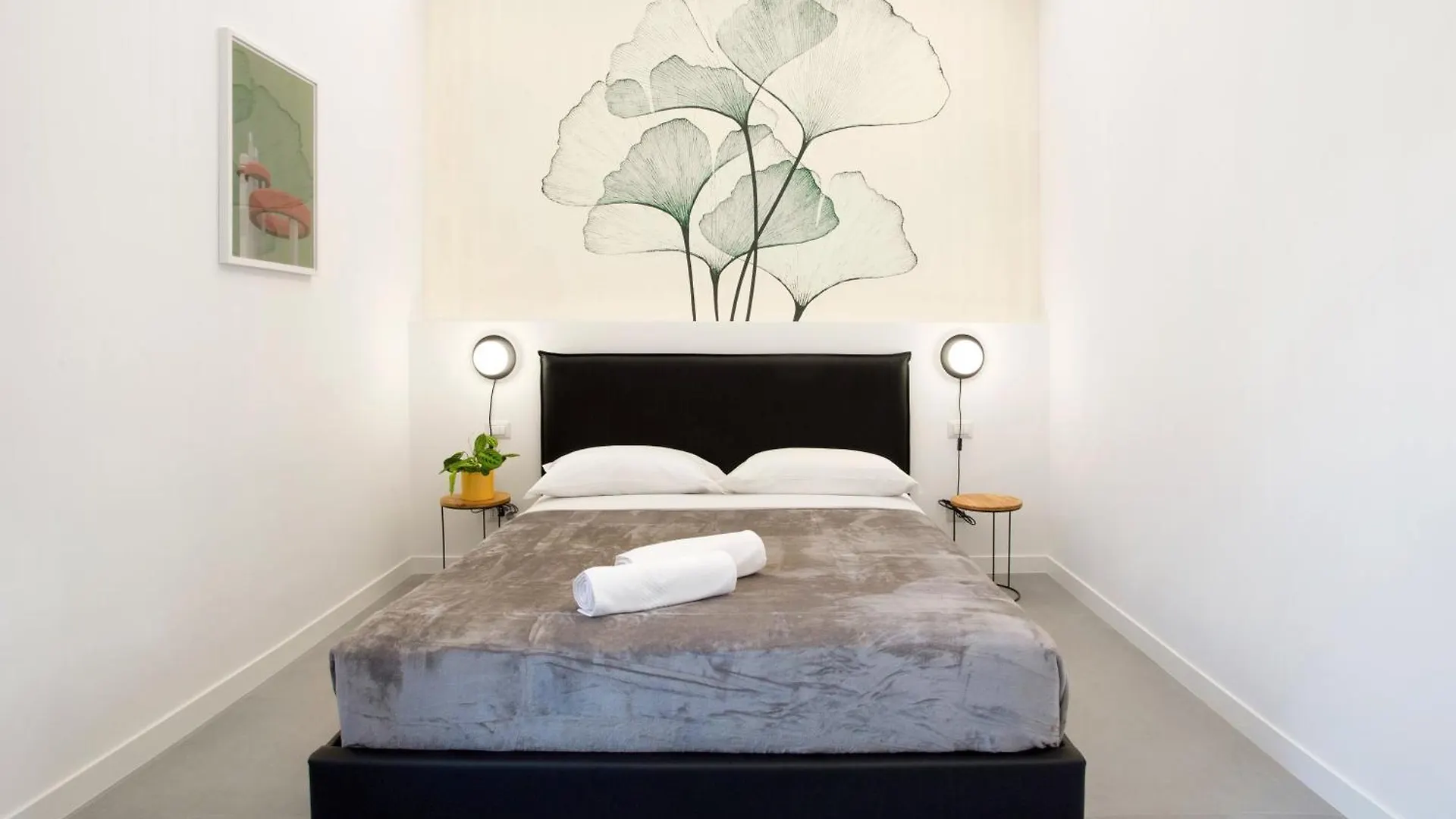 Re Di Roma Luxury Suite location