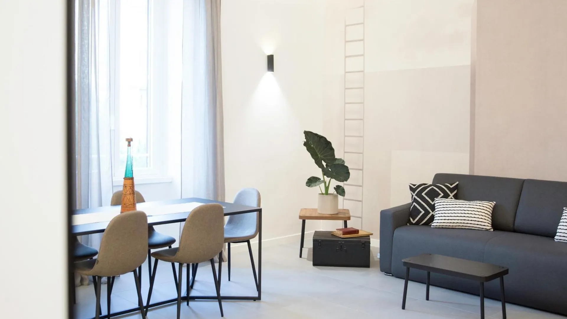 Re Di Roma Luxury Suite 0*, Rome Italy